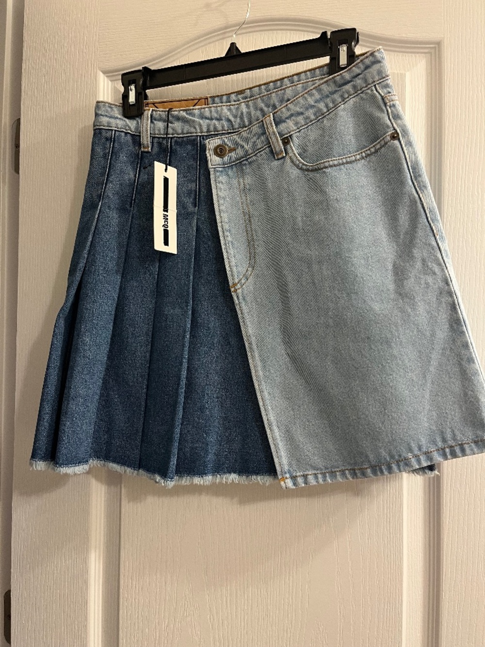 NEW McQ Alexander McQueen Mini Skirt Made in Italy Size 27 w/ Tags